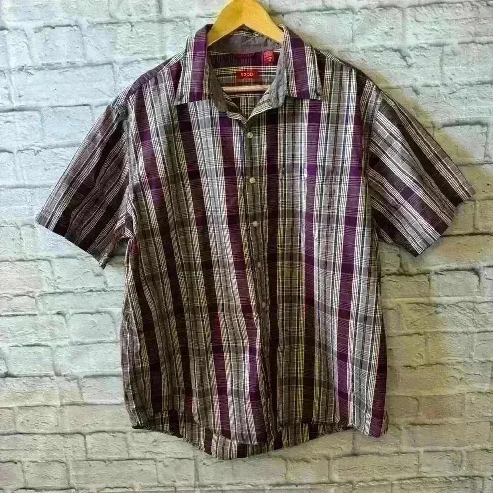 Izod | Mens XL | Purple & White Plaid Short Sleeve Casual Button Down w/Pockets